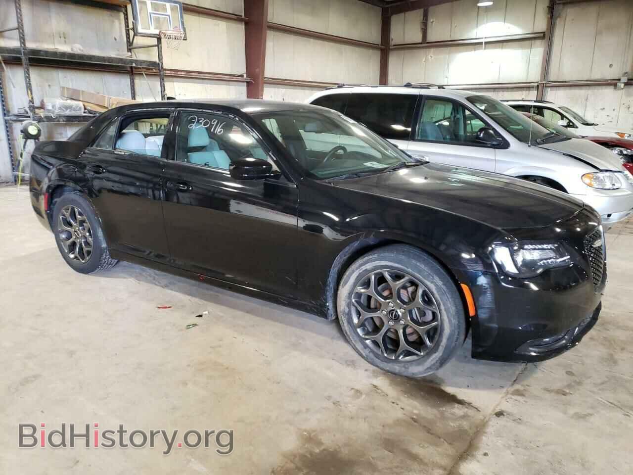2017 CHRYSLER 300 - VIN: 2C3CCAGG7HH586124 - Photo 4