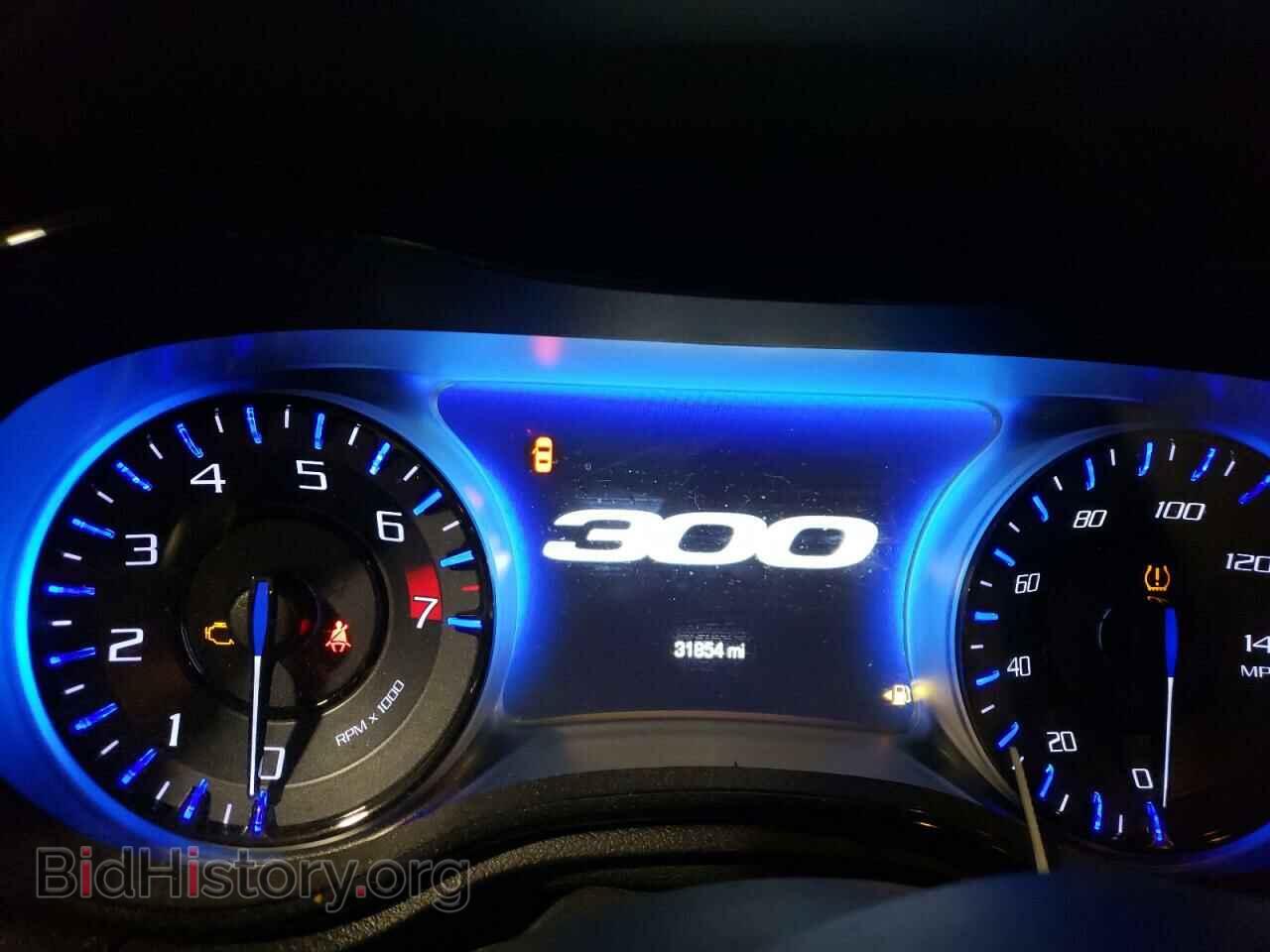 2017 CHRYSLER 300 - VIN: 2C3CCAGG7HH586124 - Photo 9