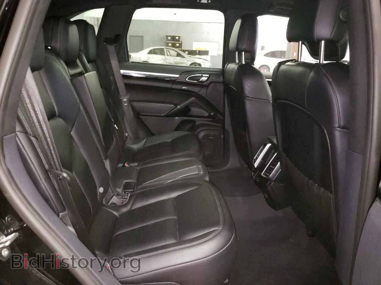 2017 PORSCHE CAYENNE - VIN: WP1AB2A20HLA50481 - Фото 10