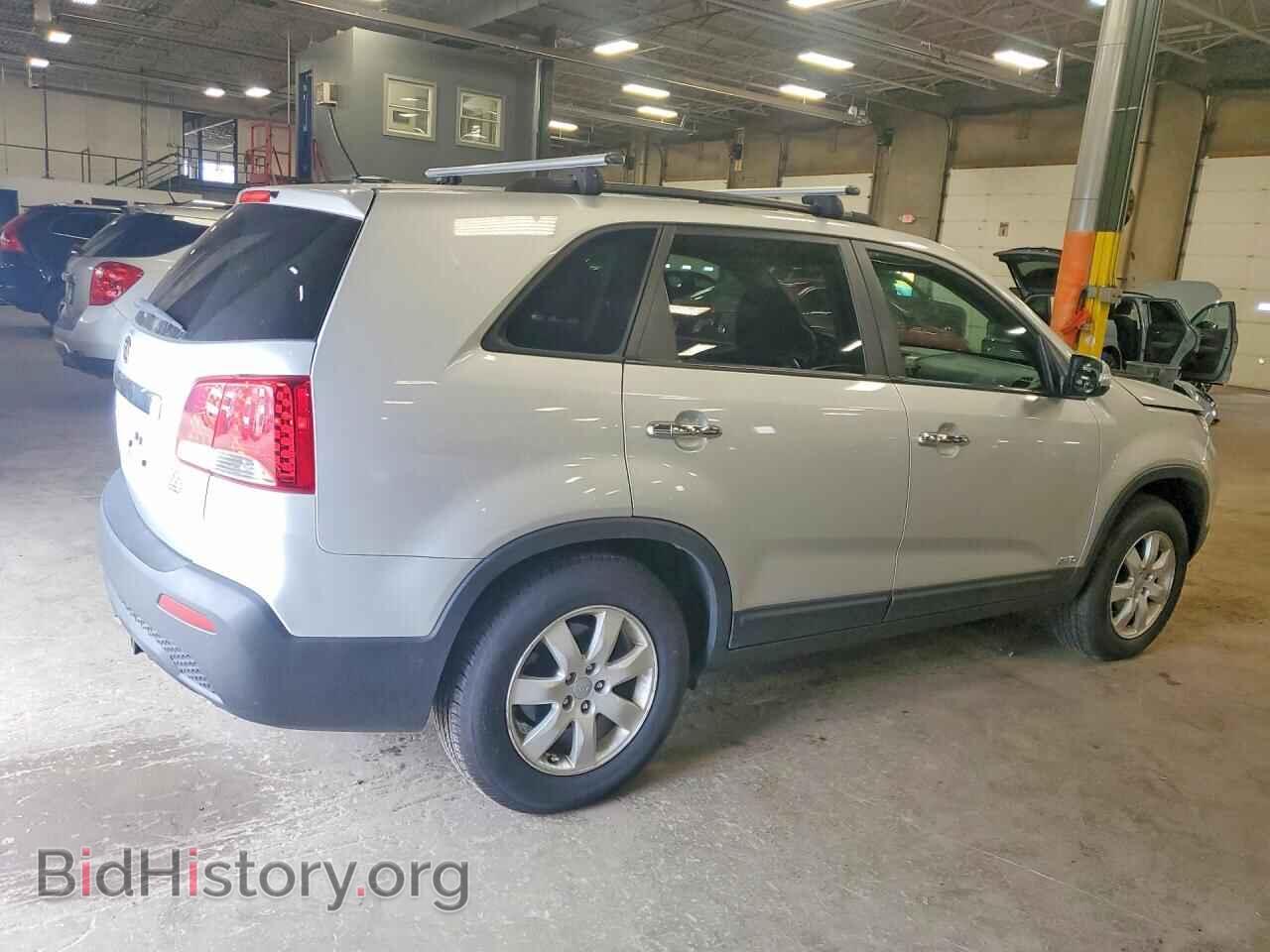 2012 KIA SORENTO - VIN: 5XYKTCA68CG225849 - Фото 3