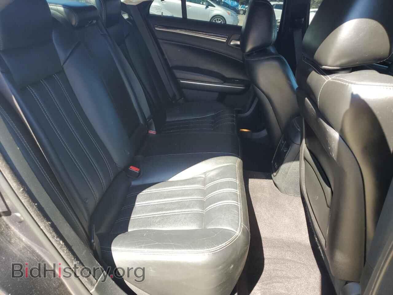2017 CHRYSLER 300 - VIN: 2C3CCABG7HH657474 - Фото 10