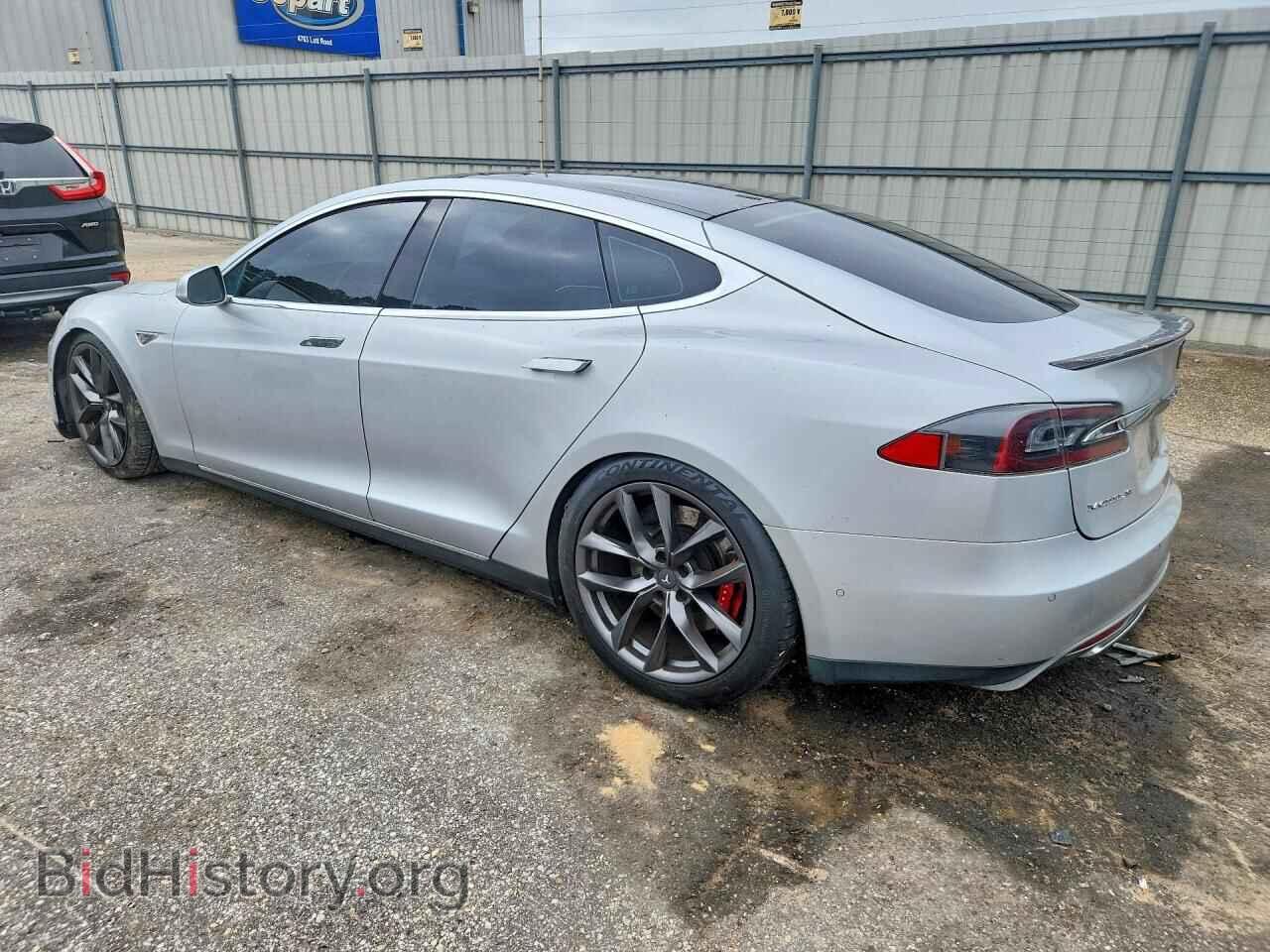 2015 TESLA MODEL S - VIN: 5YJSA1E4XFF113990 - Фото 2
