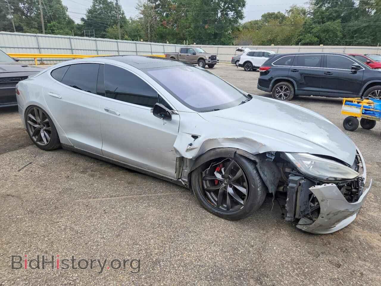 2015 TESLA MODEL S - VIN: 5YJSA1E4XFF113990 - Фото 4