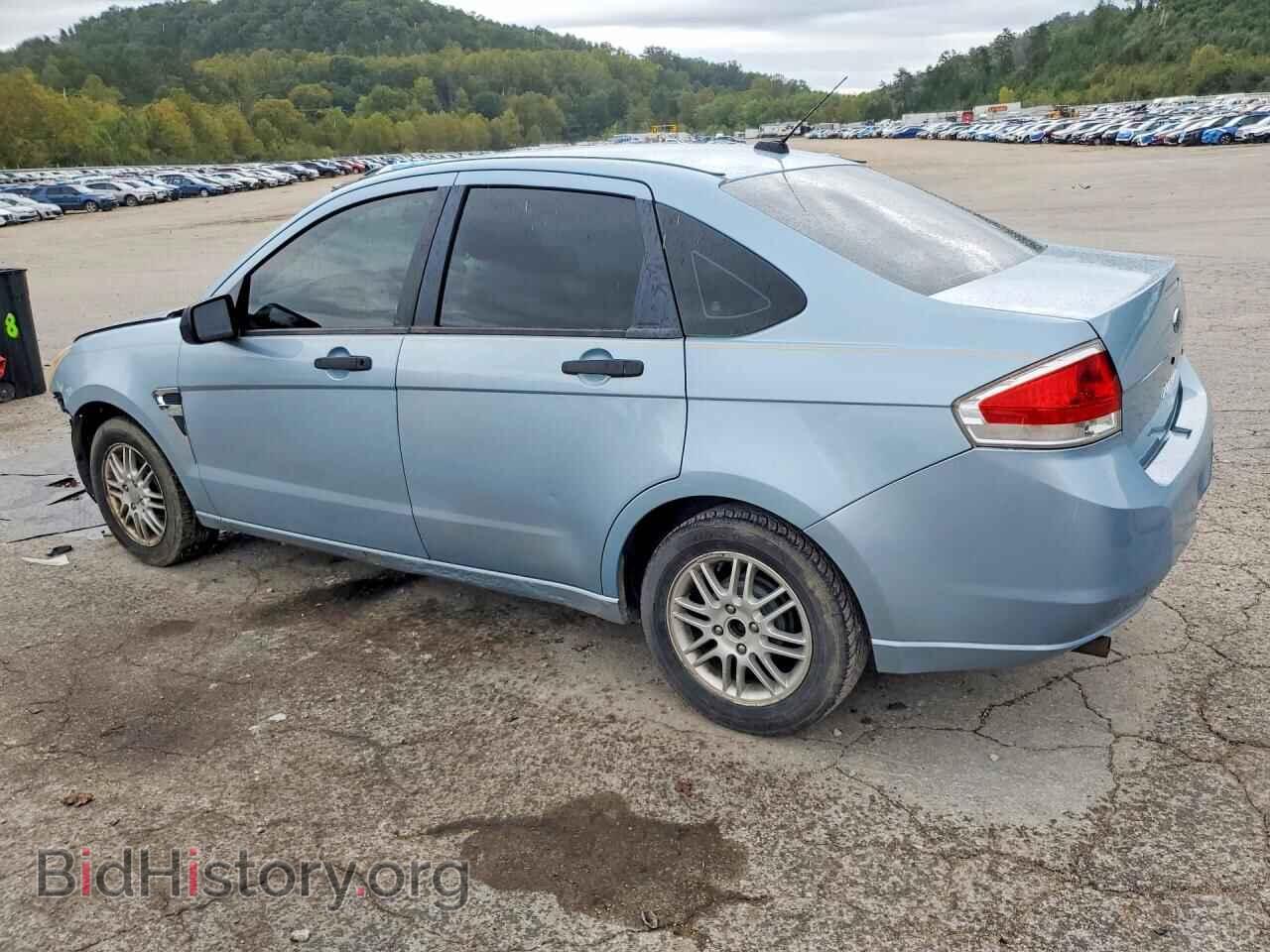 2008 FORD FOCUS - VIN: 1FAHP35N68W214140 - Photo 2