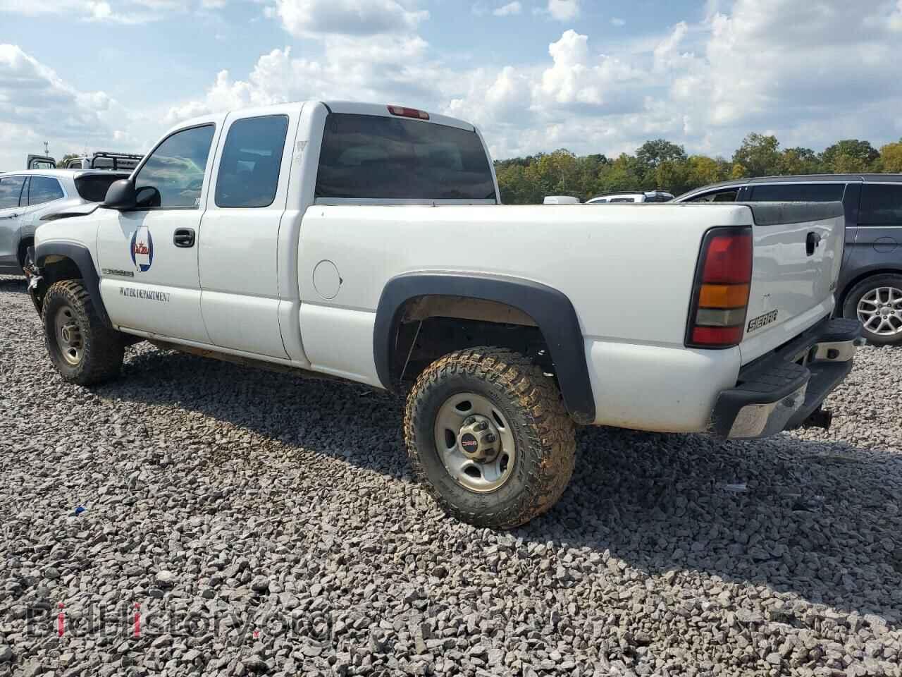 2007 GMC SIERRA - VIN: 1GTHC29U47E188725 - Фото 2