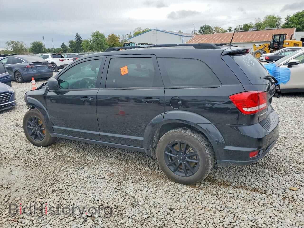 2019 DODGE JOURNEY - VIN: 3C4PDCBB4KT852571 - Photo 2