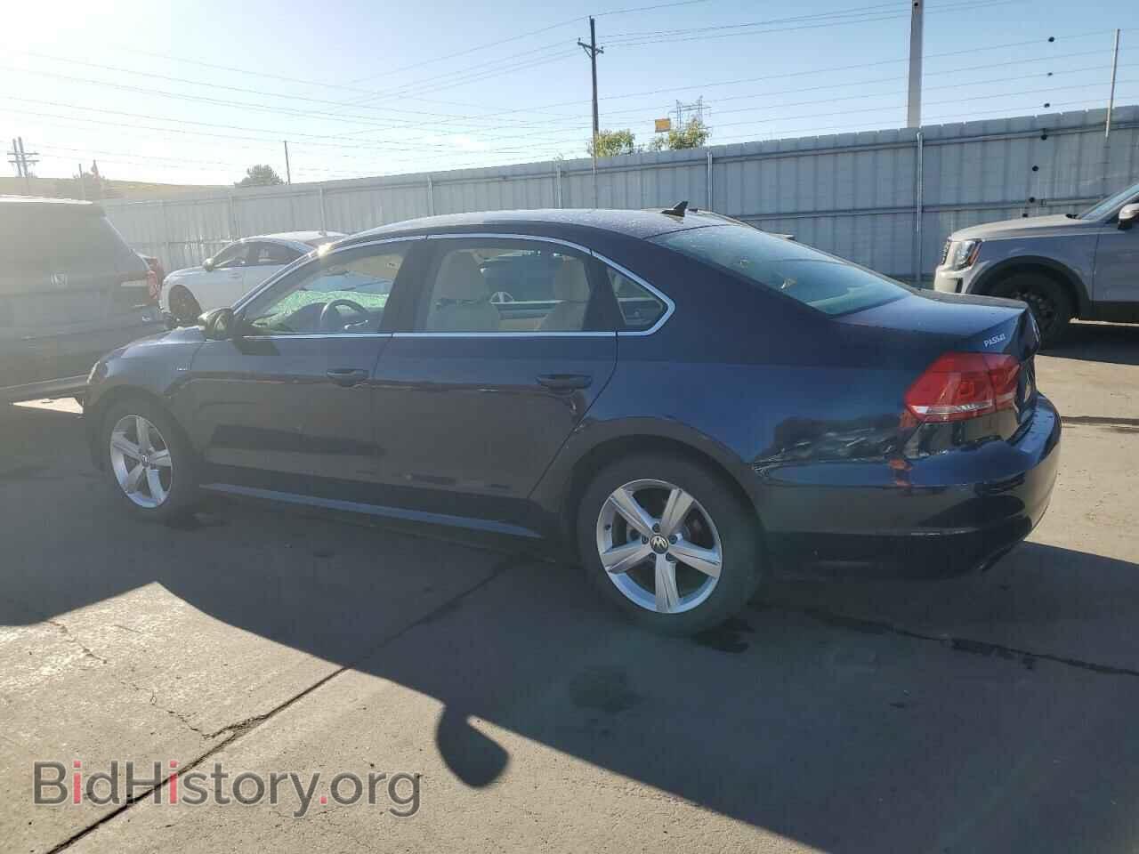 2015 VOLKSWAGEN PASSAT - VIN: 1VWAS7A38FC102957 - Фото 2