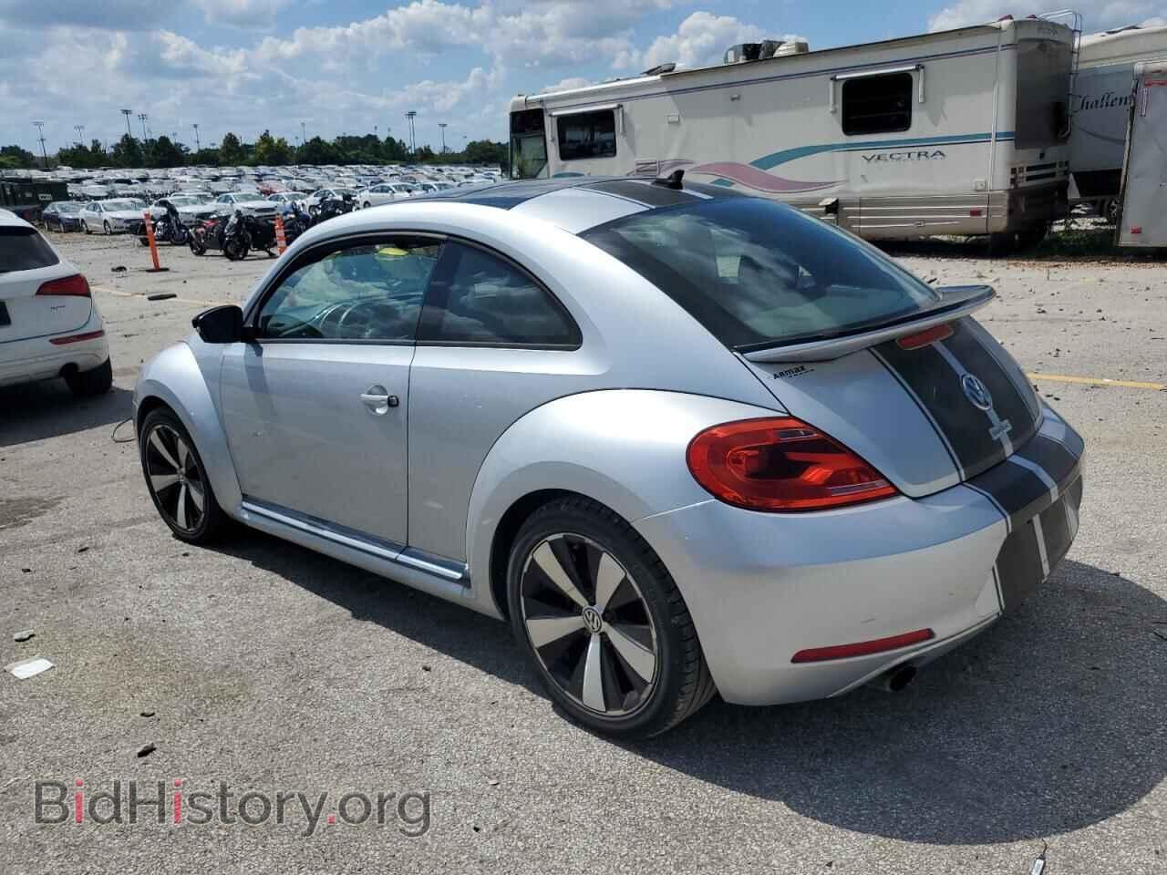 2012 VOLKSWAGEN BEETLE - VIN: 3VWVA7AT9CM628237 - Фото 2