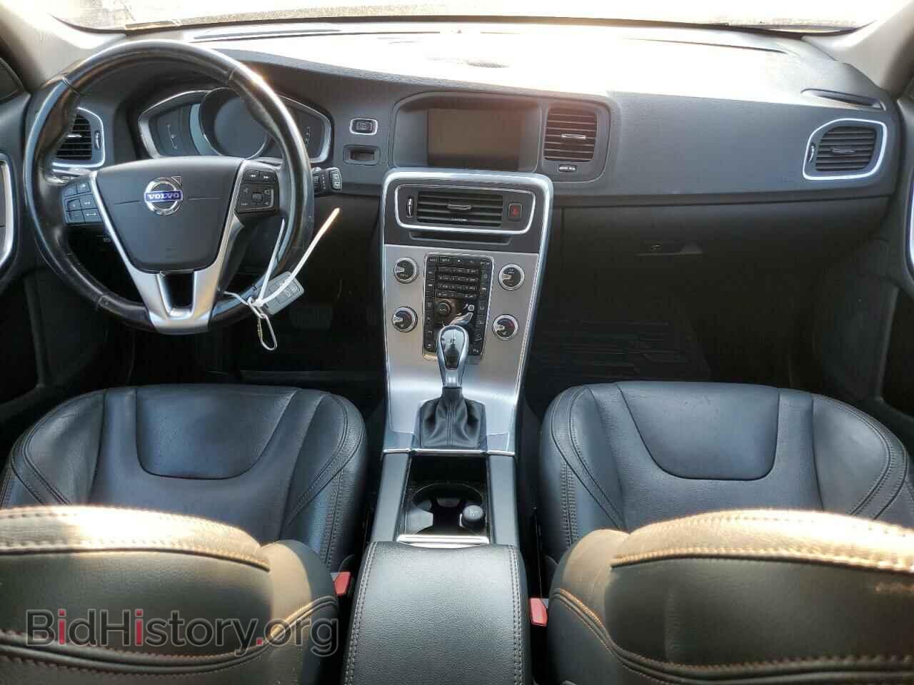 2017 VOLVO V60 - VIN: YV440MWM7H1038427 - Фото 8