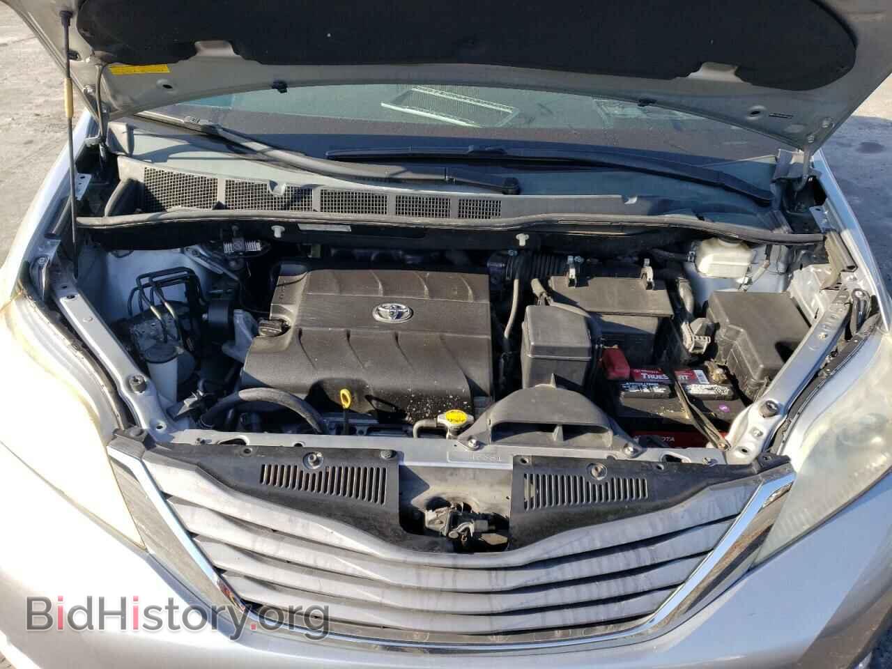 2011 TOYOTA All Models - VIN: 5TDYK3DC2BS066309 - Фото 12