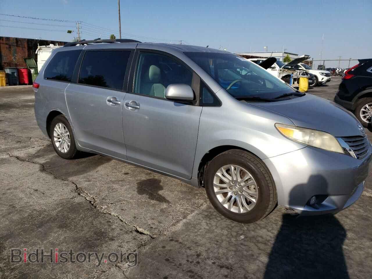 2011 TOYOTA All Models - VIN: 5TDYK3DC2BS066309 - Фото 4