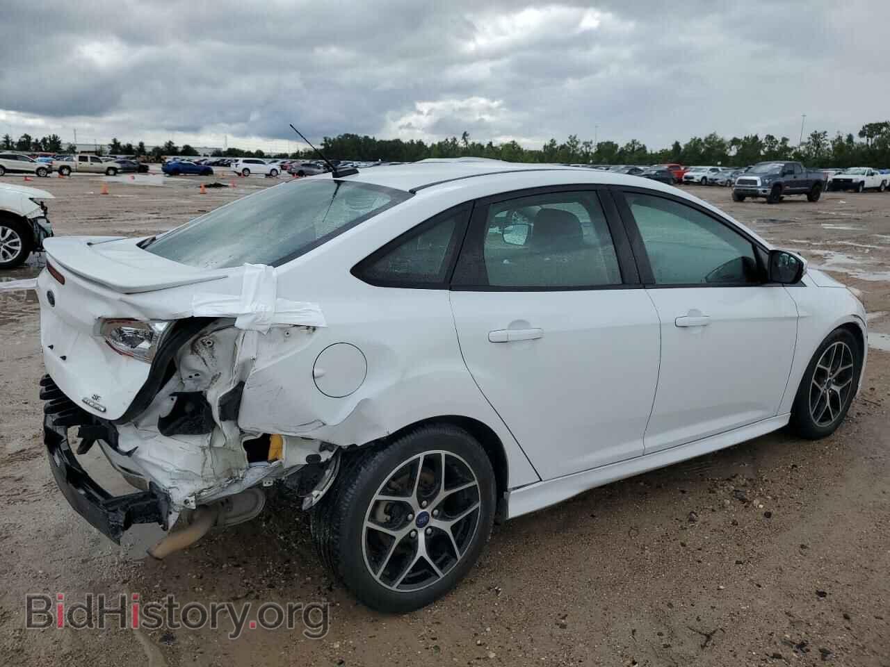 2015 FORD FOCUS - VIN: 1FADP3F29FL379696 - Фото 3
