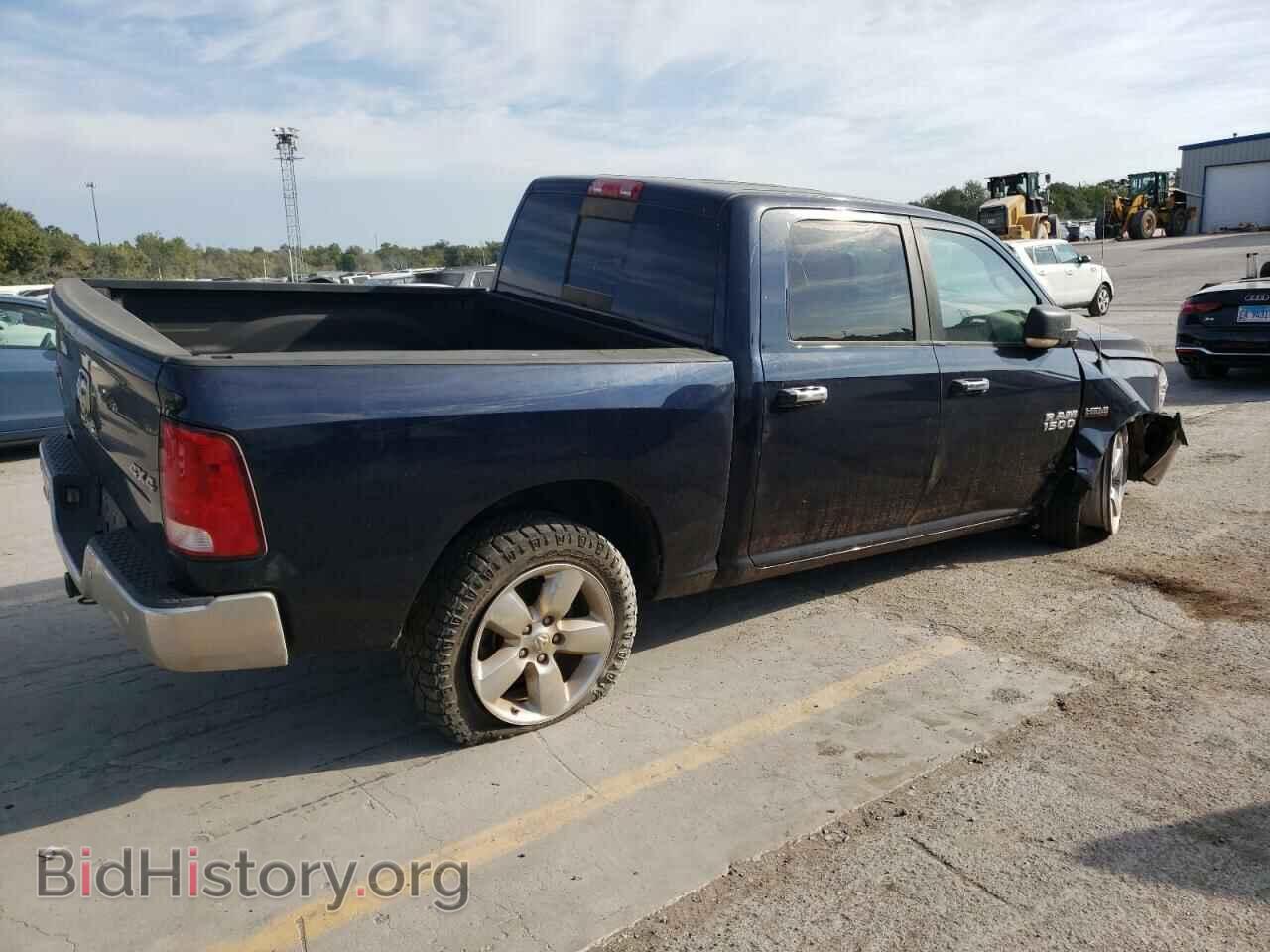 2016 RAM 1500 - VIN: 3C6RR7LT2GG250204 - Фото 3