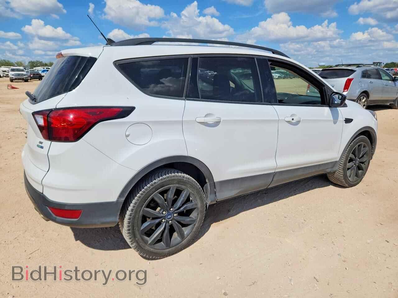 2019 FORD ESCAPE - VIN: 1FMCU9GD5KUB07373 - Фото 3