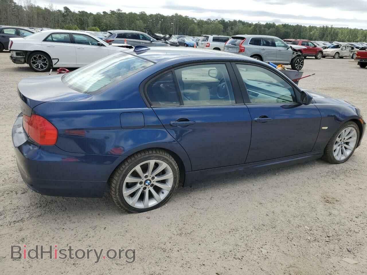 2011 BMW 3 SERIES - VIN: WBAPH7C59BE461921 - Фото 3