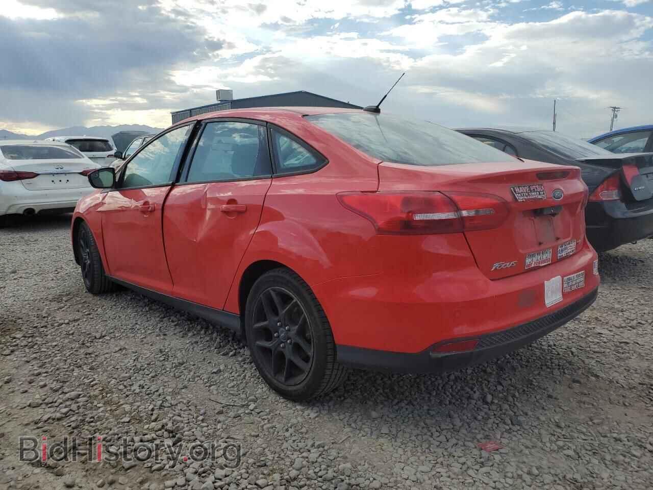2016 FORD FOCUS - VIN: 1FADP3F29GL340155 - Фото 2
