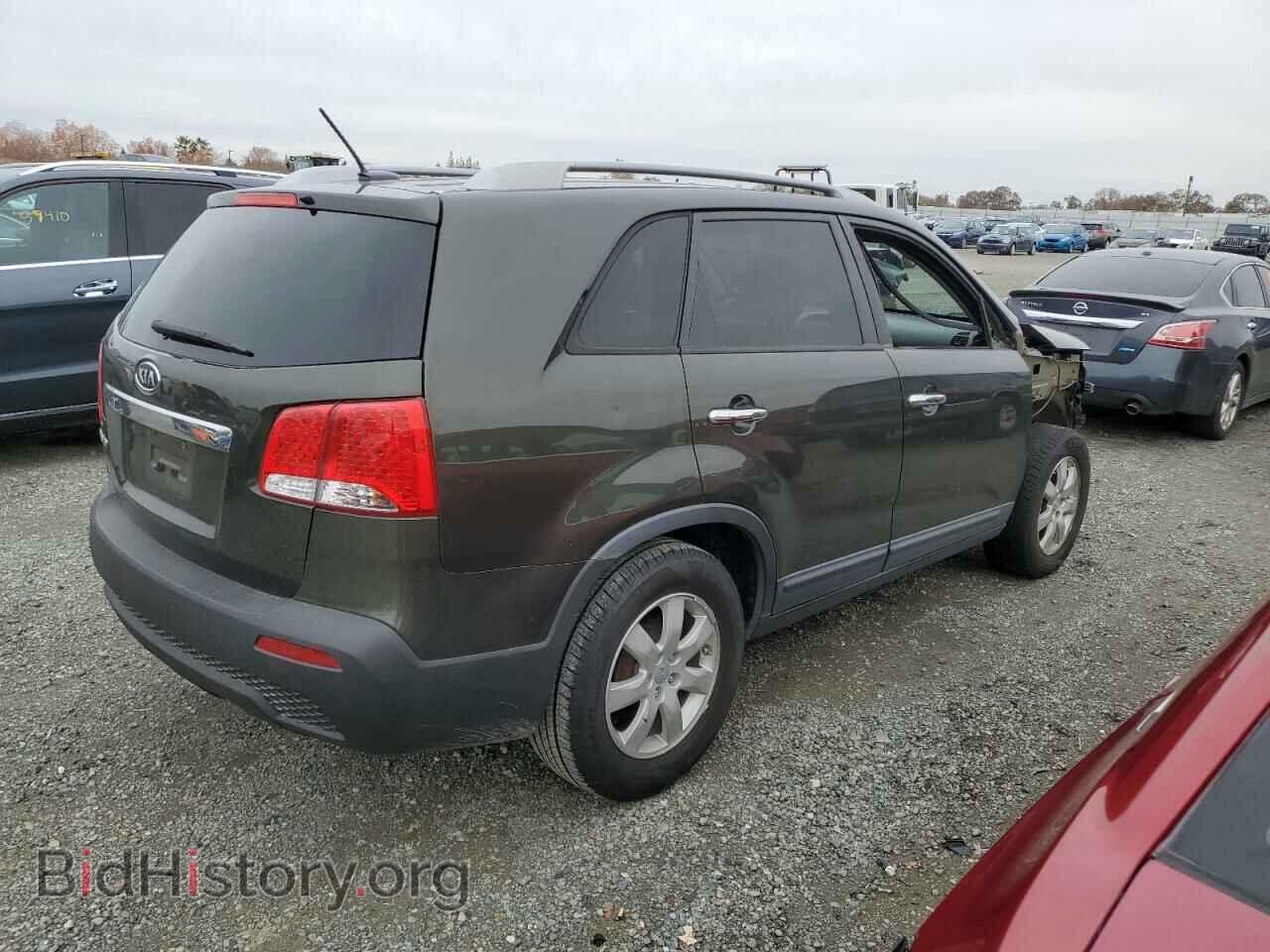 2012 KIA SORENTO - VIN: 5XYKT4A21CG242530 - Фото 3