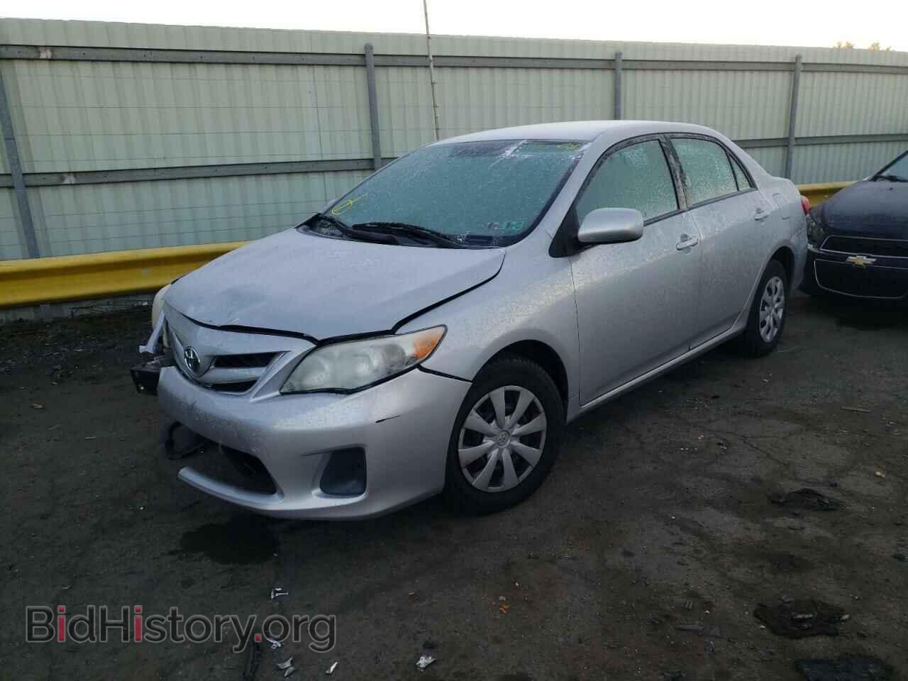 2011 TOYOTA COROLLA - VIN: 2T1BU4EE5BC572358 - Фото 2