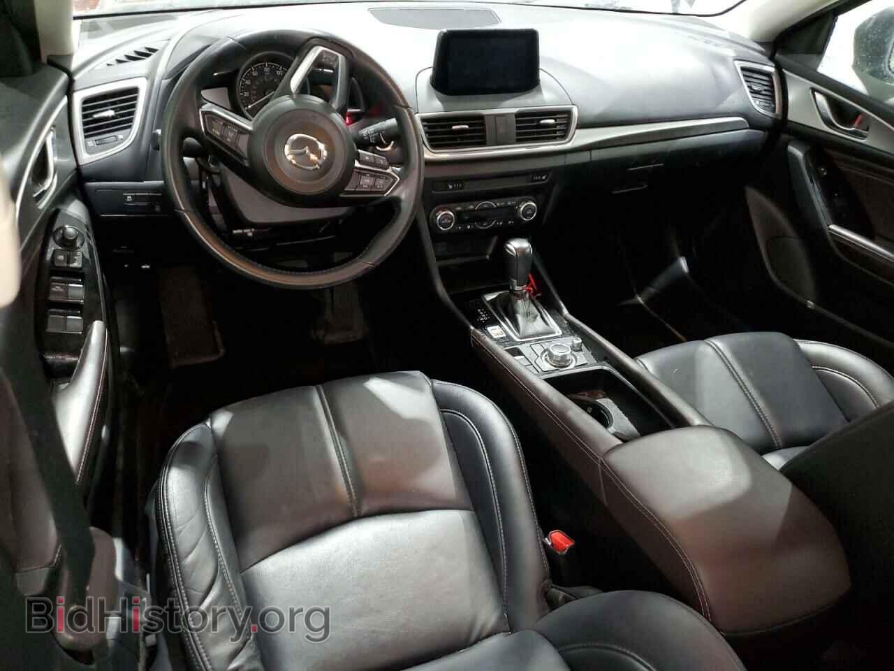 2018 MAZDA 3 - VIN: 3MZBN1V32JM197901 - Фото 8