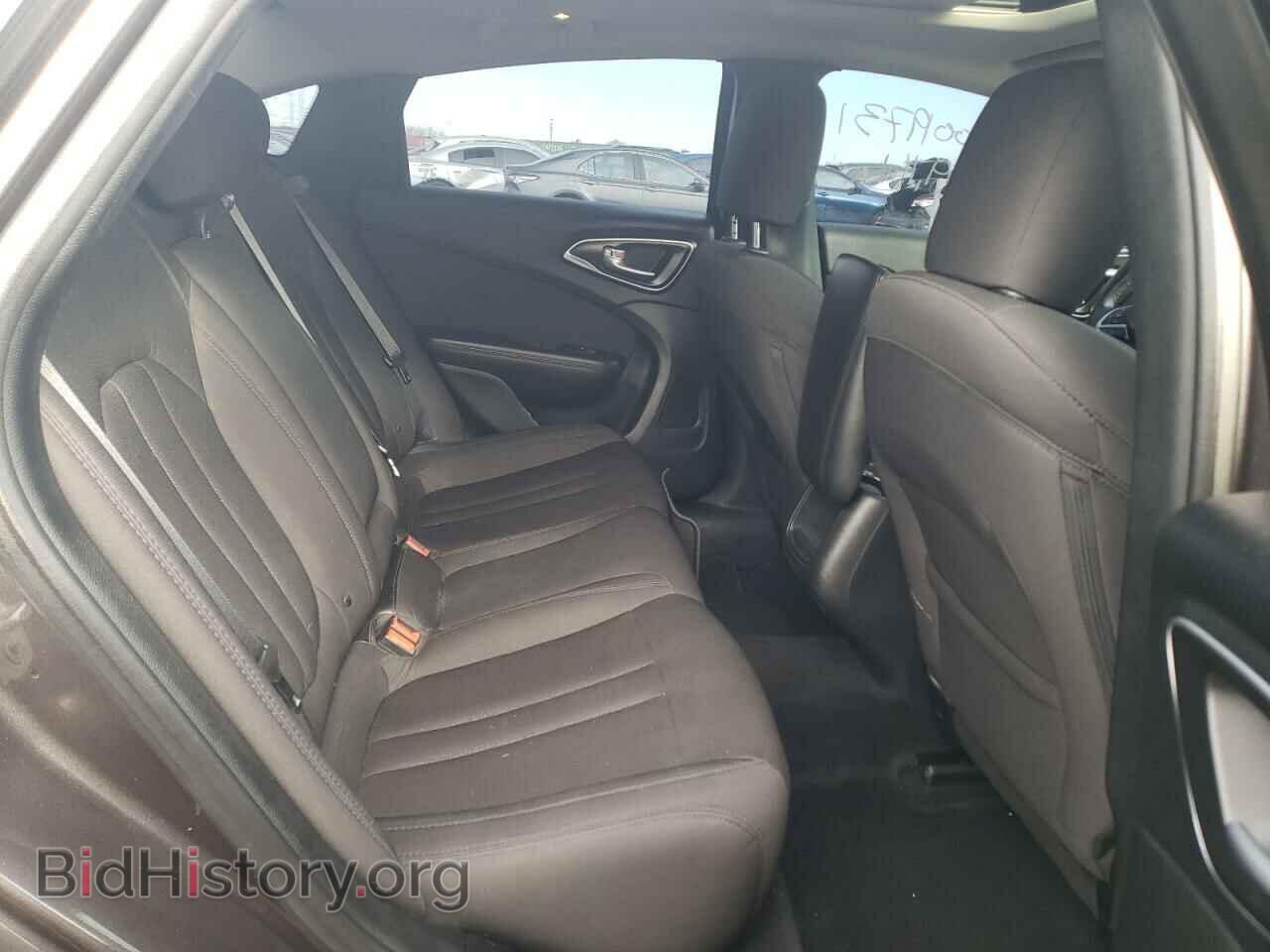 2016 CHRYSLER 200 - VIN: 1C3CCCAB3GN127980 - Фото 6