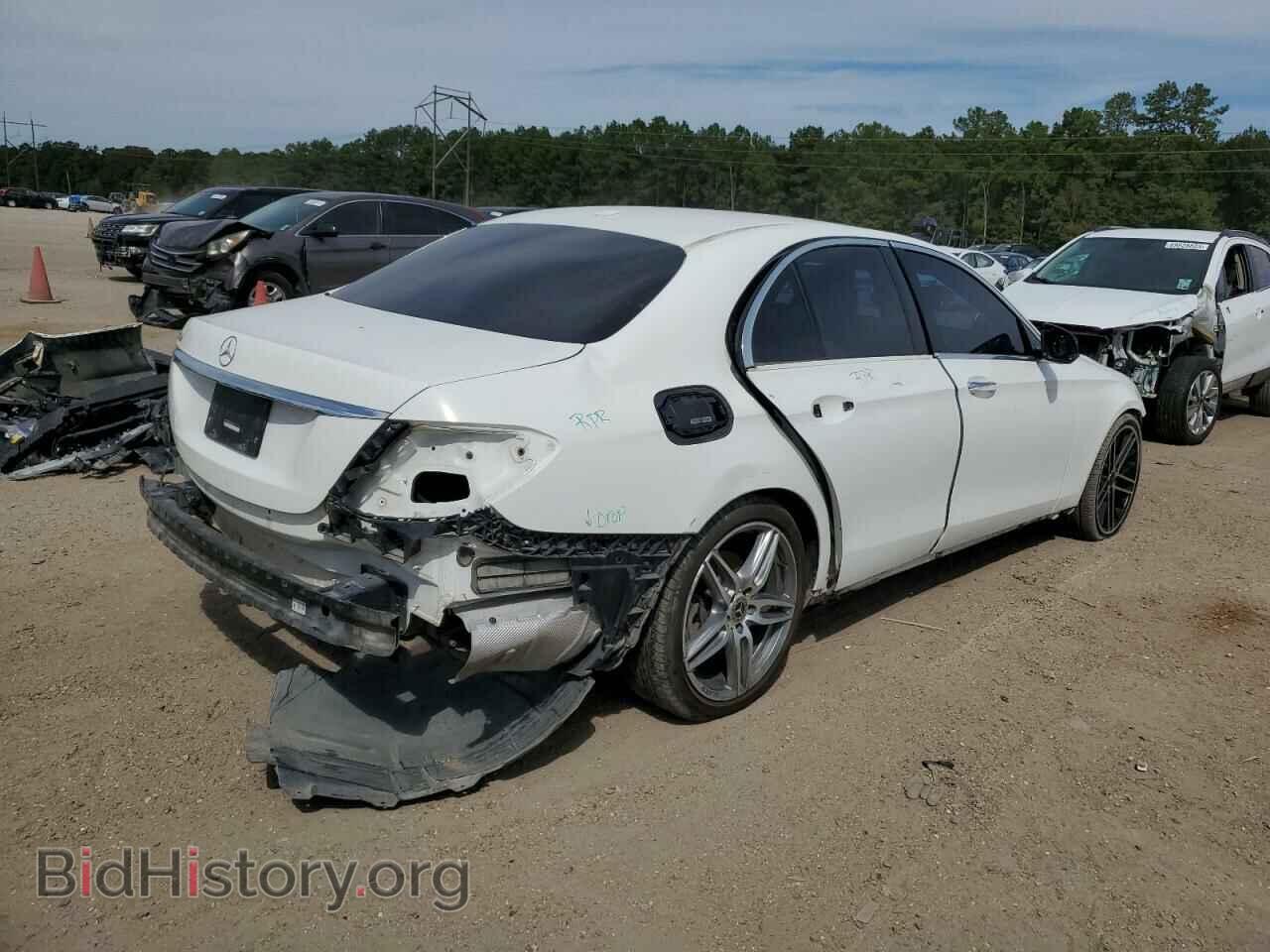 2017 MERCEDES-BENZ E-CLASS - VIN: WDDZF4JB4HA263780 - Фото 3