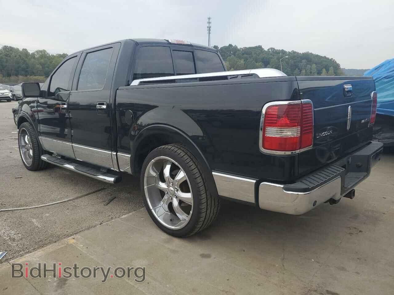 2008 LINCOLN MARK LT - VIN: 5LTPW16518FJ01995 - Фото 2
