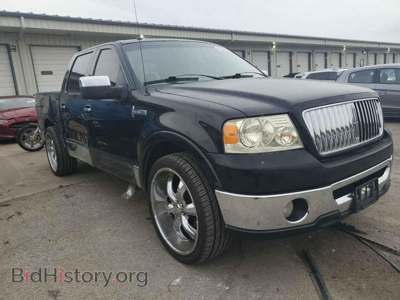 2008 LINCOLN MARK LT - VIN: 5LTPW16518FJ01995 - Фото 4