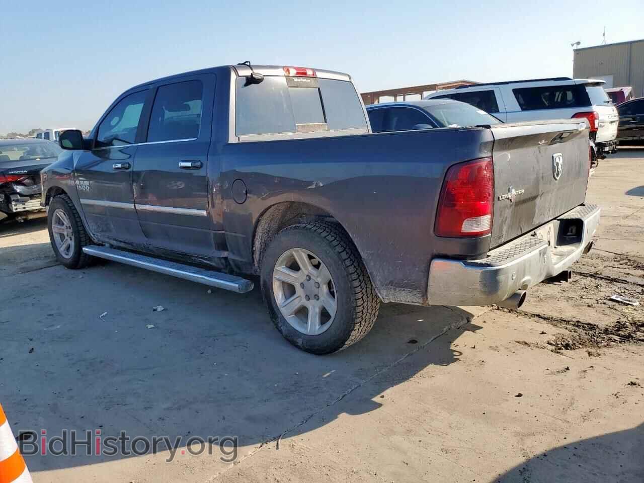 2017 RAM 1500 - VIN: 1C6RR6LT3HS784042 - Фото 2