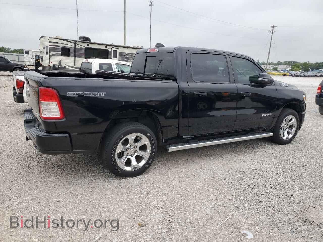 2020 RAM 1500 - VIN: 1C6SRFFTXLN203771 - Фото 3