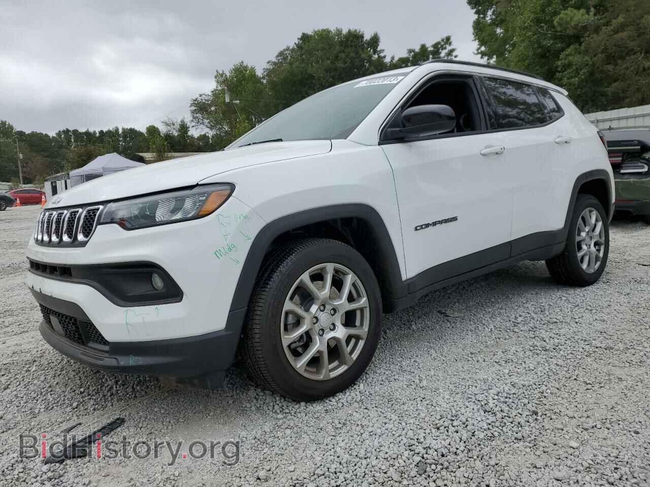 Фотография 3C4NJDFN2PT508075 - JEEP COMPASS 2023