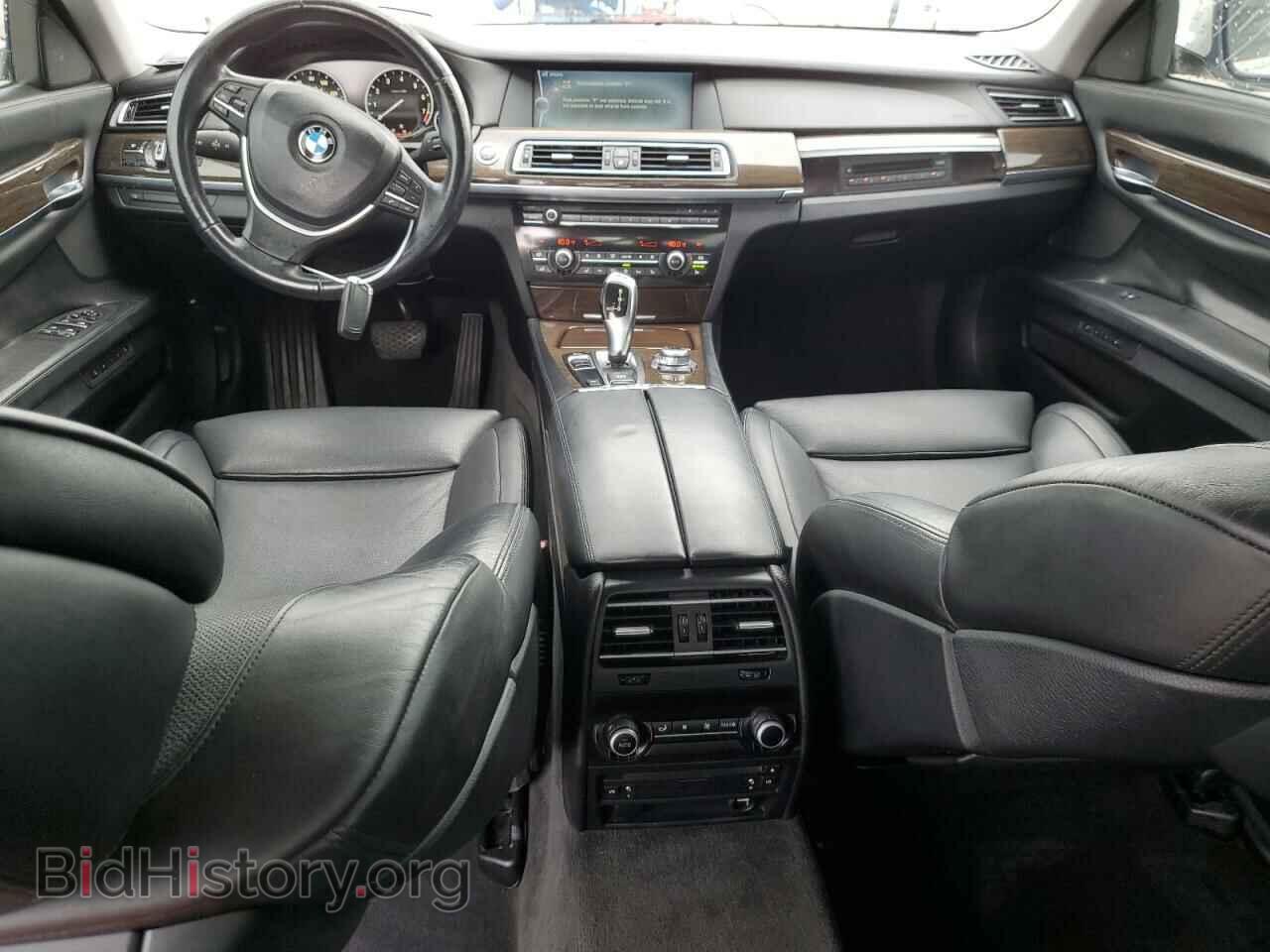 2012 BMW 7 SERIES - VIN: WBAKB4C5XCC575854 - Фото 8