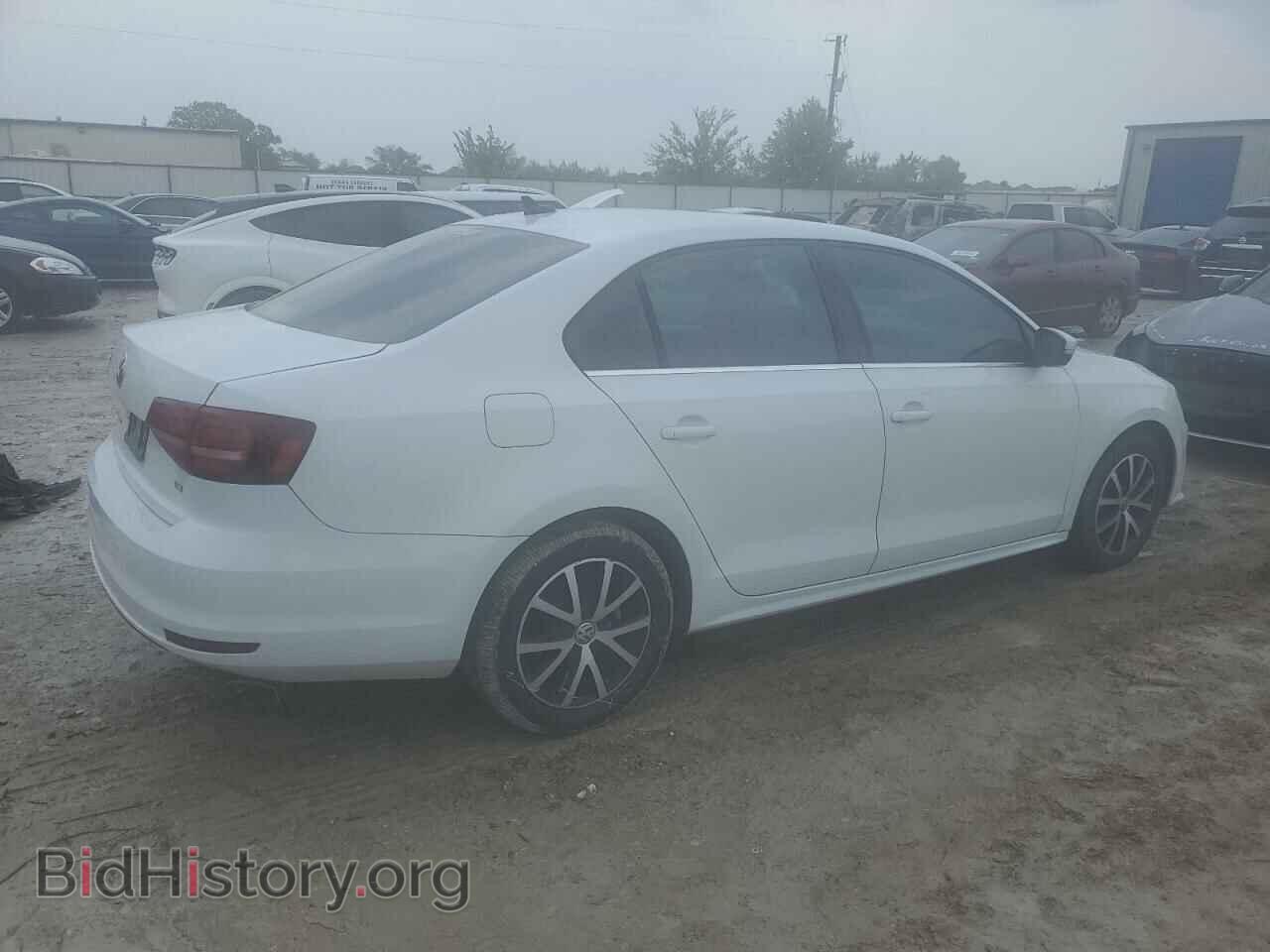 2017 VOLKSWAGEN JETTA - VIN: 3VWDB7AJ0HM371497 - Фото 3