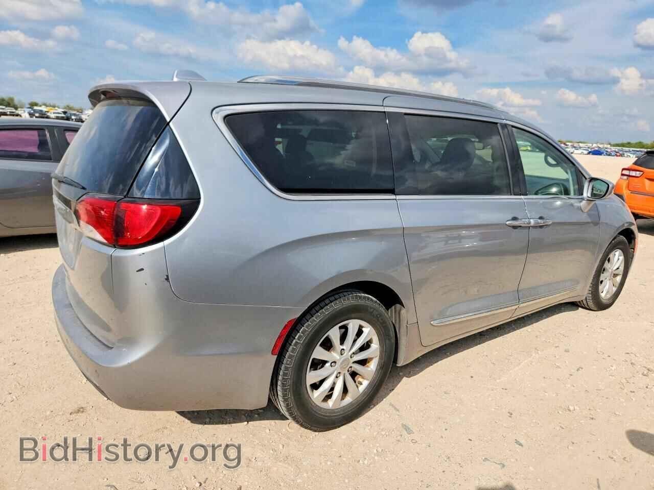2018 CHRYSLER PACIFICA - VIN: 2C4RC1BG1JR186041 - Photo 3