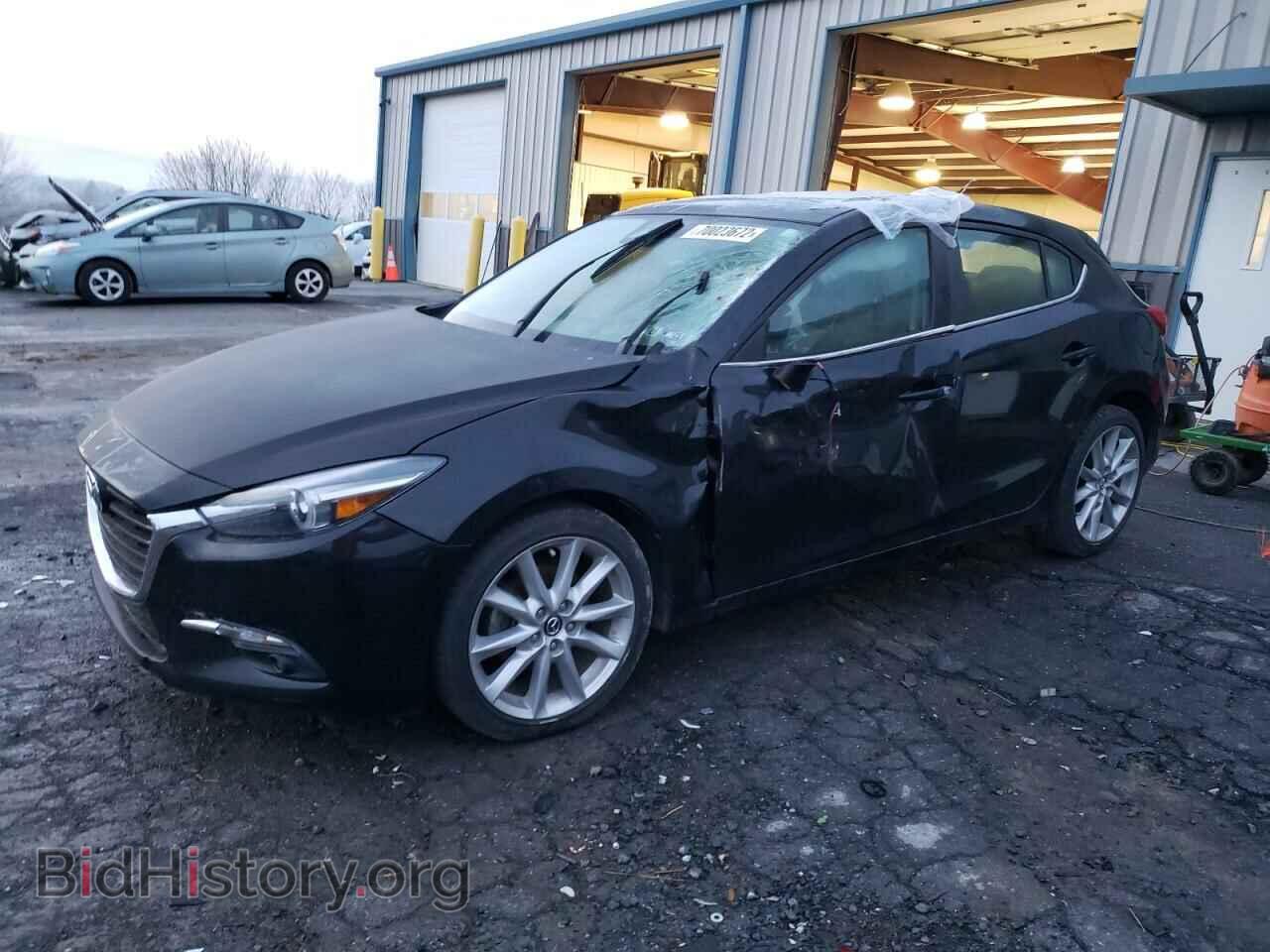 Фотография 3MZBN1M35HM133363 - MAZDA 3 2017