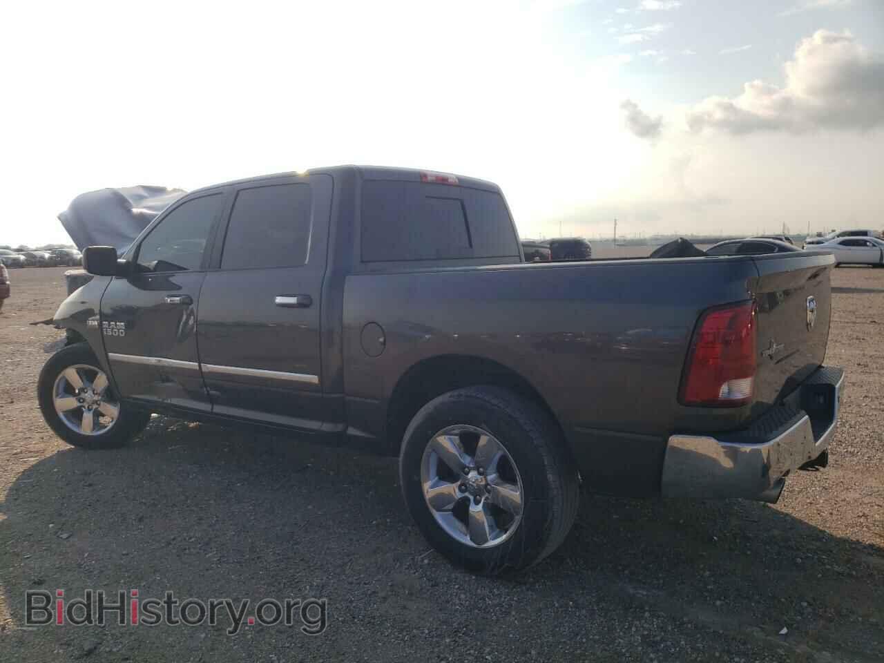 2017 RAM 1500 - VIN: 3C6RR6LT4HG591809 - Фото 2