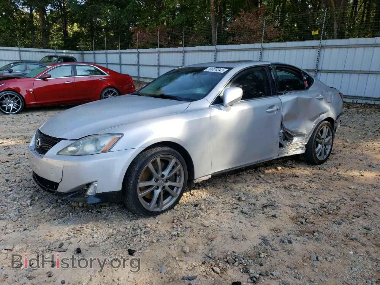 Photo JTHBE262475013943 - LEXUS IS 2007