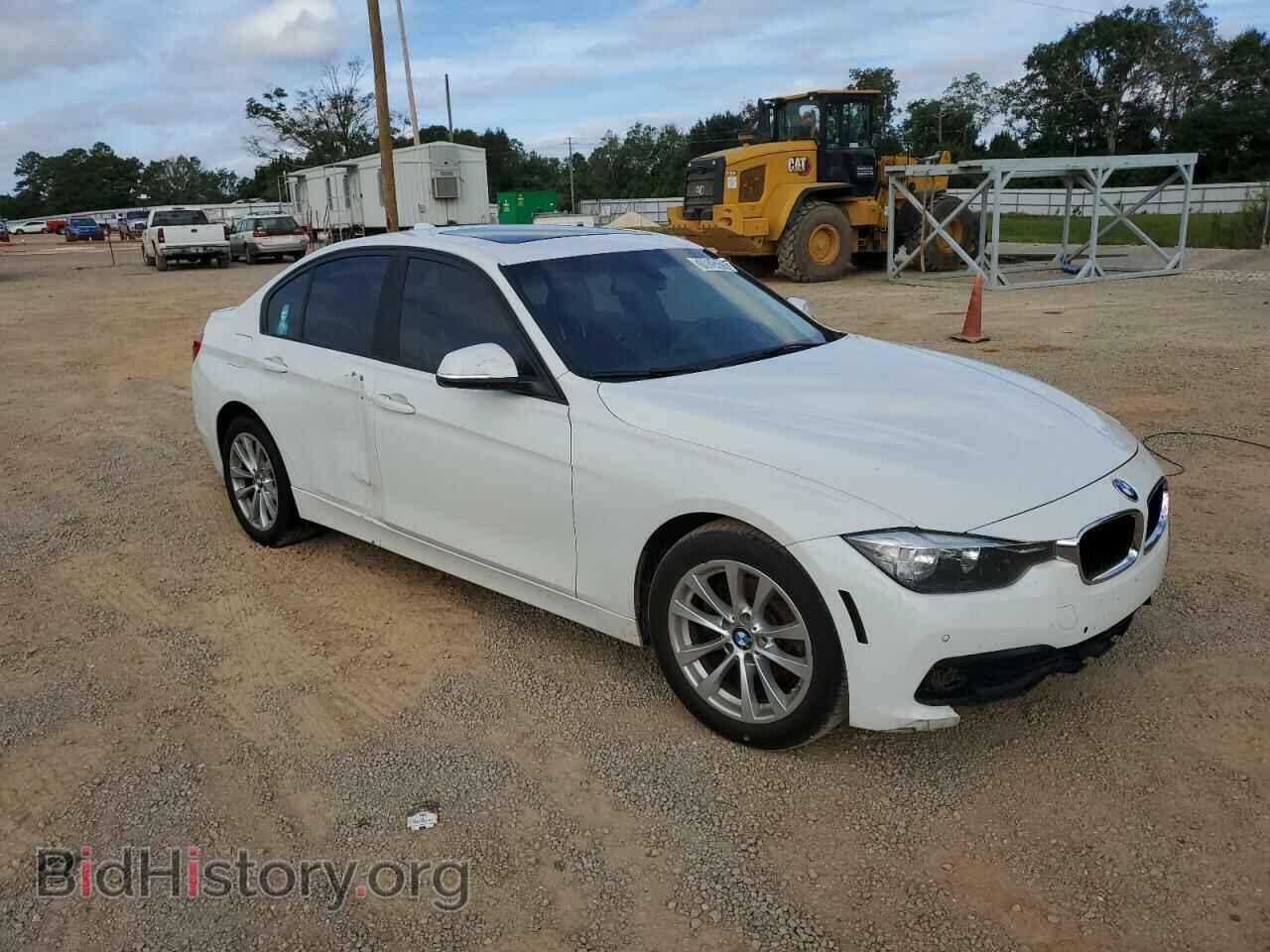 2016 BMW 3 SERIES - VIN: WBA8E1G55GNU10444 - Фото 4