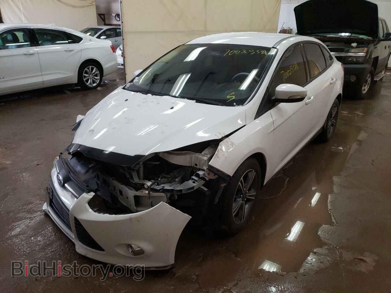 2014 FORD FOCUS - VIN: 1FADP3F22EL220825 - Photo 2