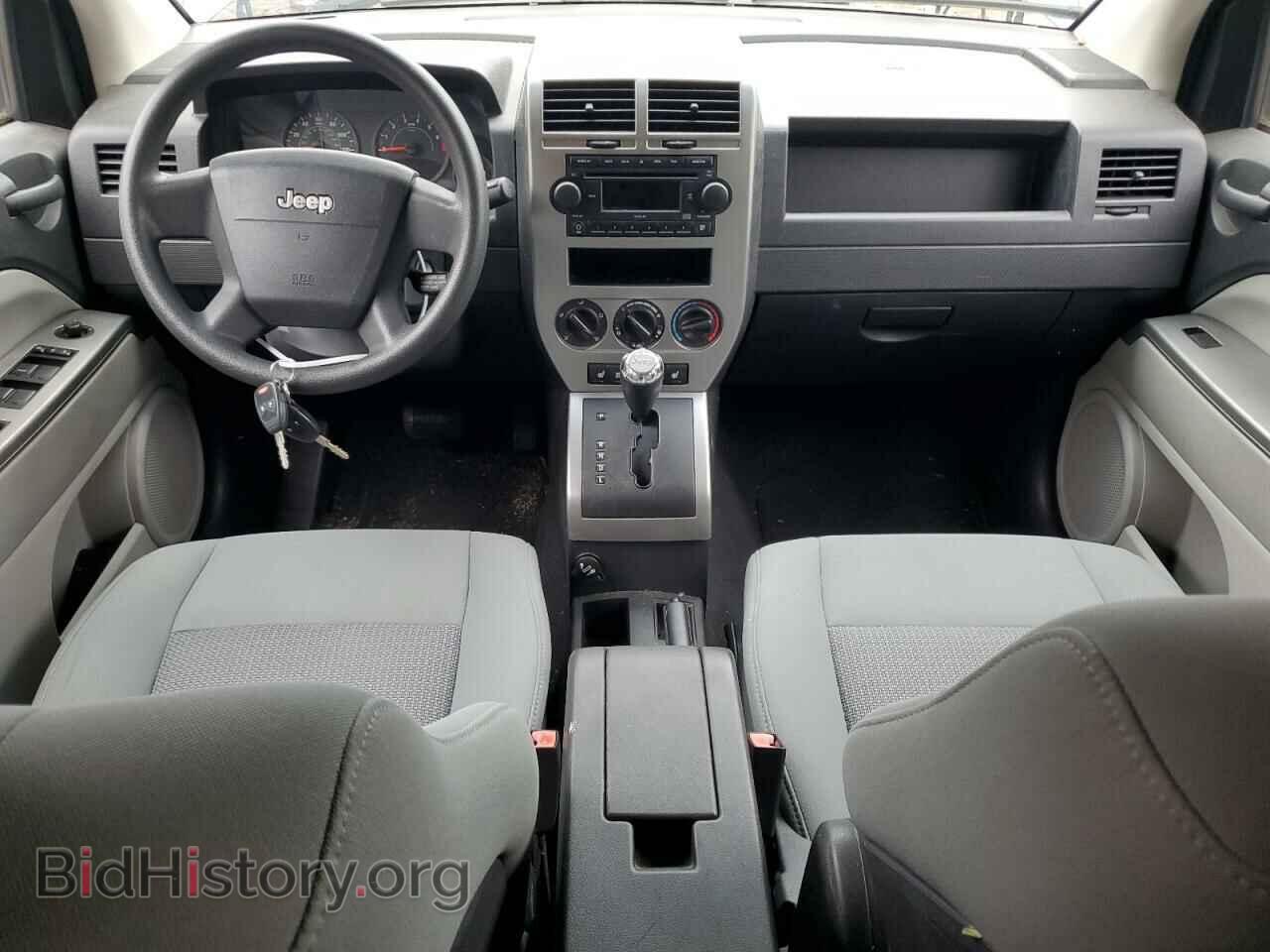 2007 JEEP COMPASS - VIN: 1J8FT47097D265932 - Фото 8