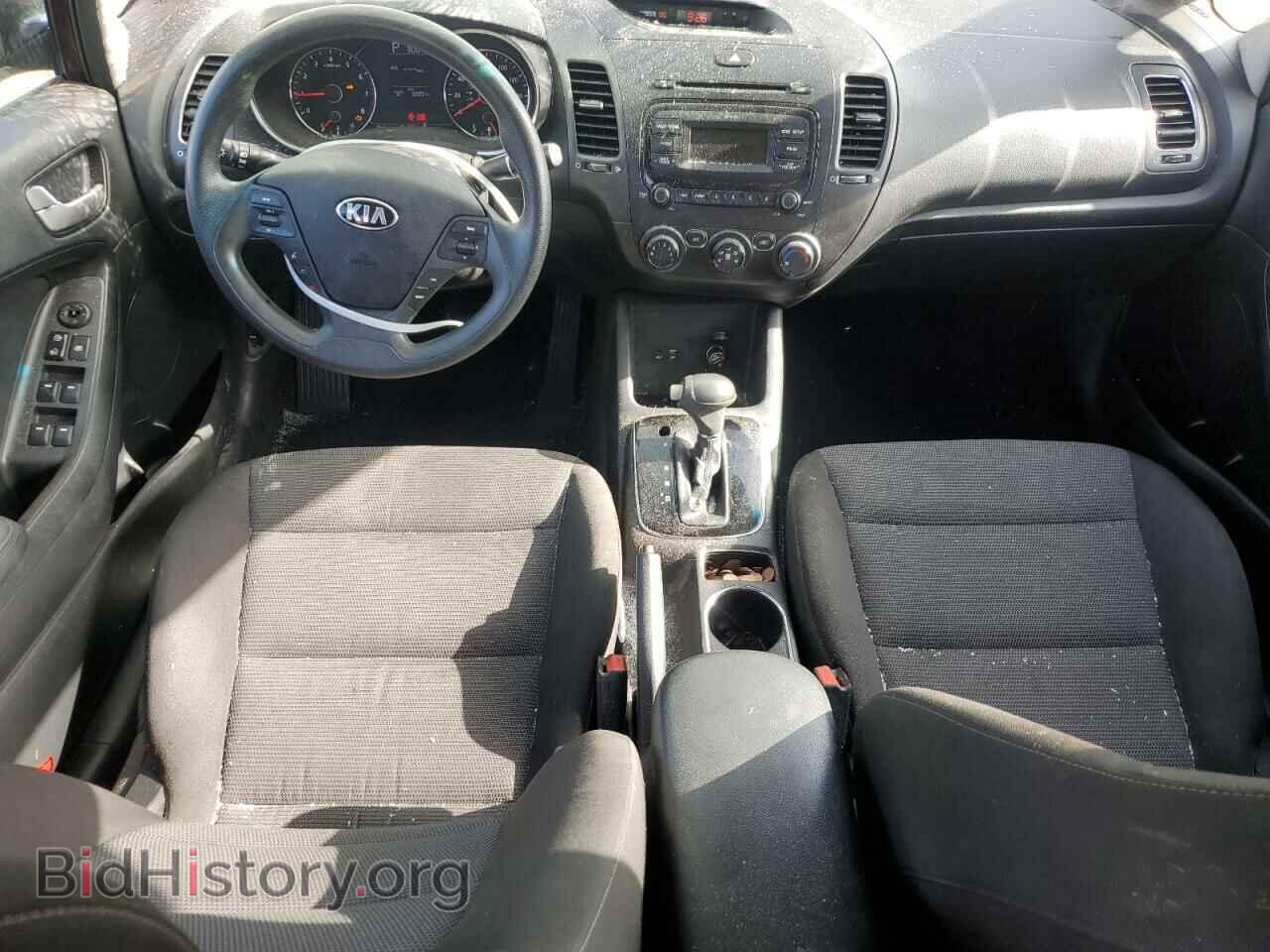 2017 KIA FORTE - VIN: 3KPFK4A74HE043217 - Фото 8
