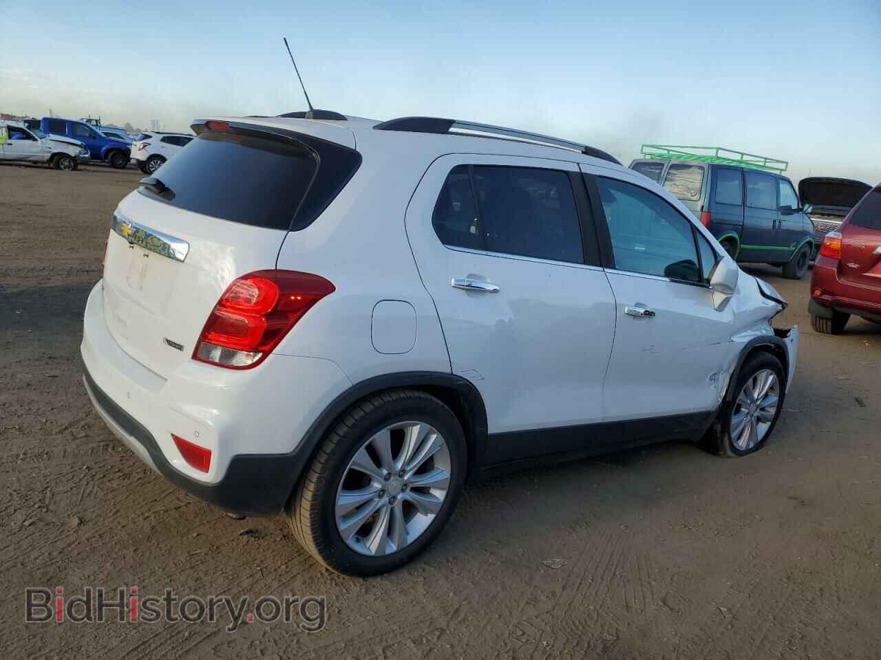 2018 CHEVROLET TRAX - VIN: 3GNCJMSB4JL259053 - Фото 3
