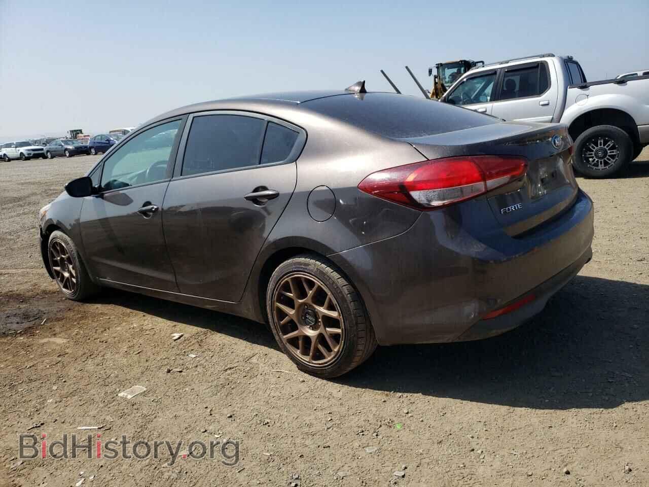 2017 KIA FORTE - VIN: 3KPFL4A77HE078315 - Фото 2