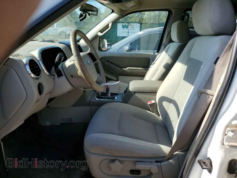 2006 Ford EXPLORER (VIN 1FMEU63E26UA92052) — фото 7 из 13