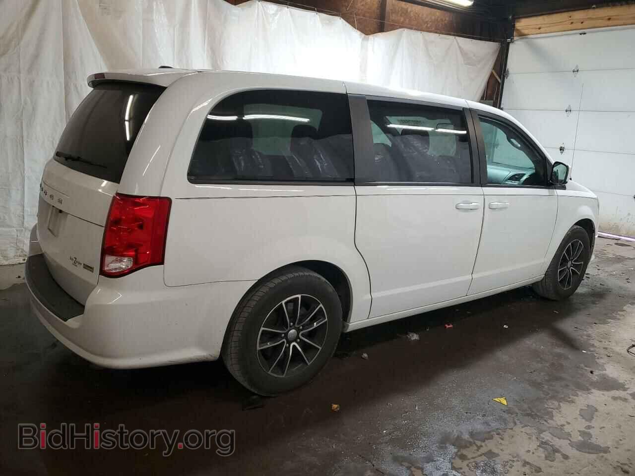2018 DODGE CARAVAN - VIN: 2C4RDGBG3JR220397 - Фото 3