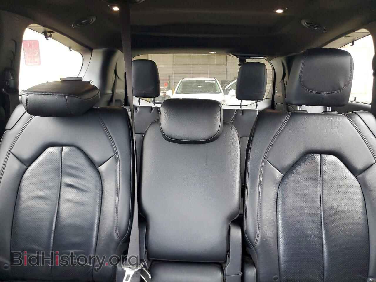 2019 CHRYSLER PACIFICA - VIN: 2C4RC1EG0KR746032 - Photo 10