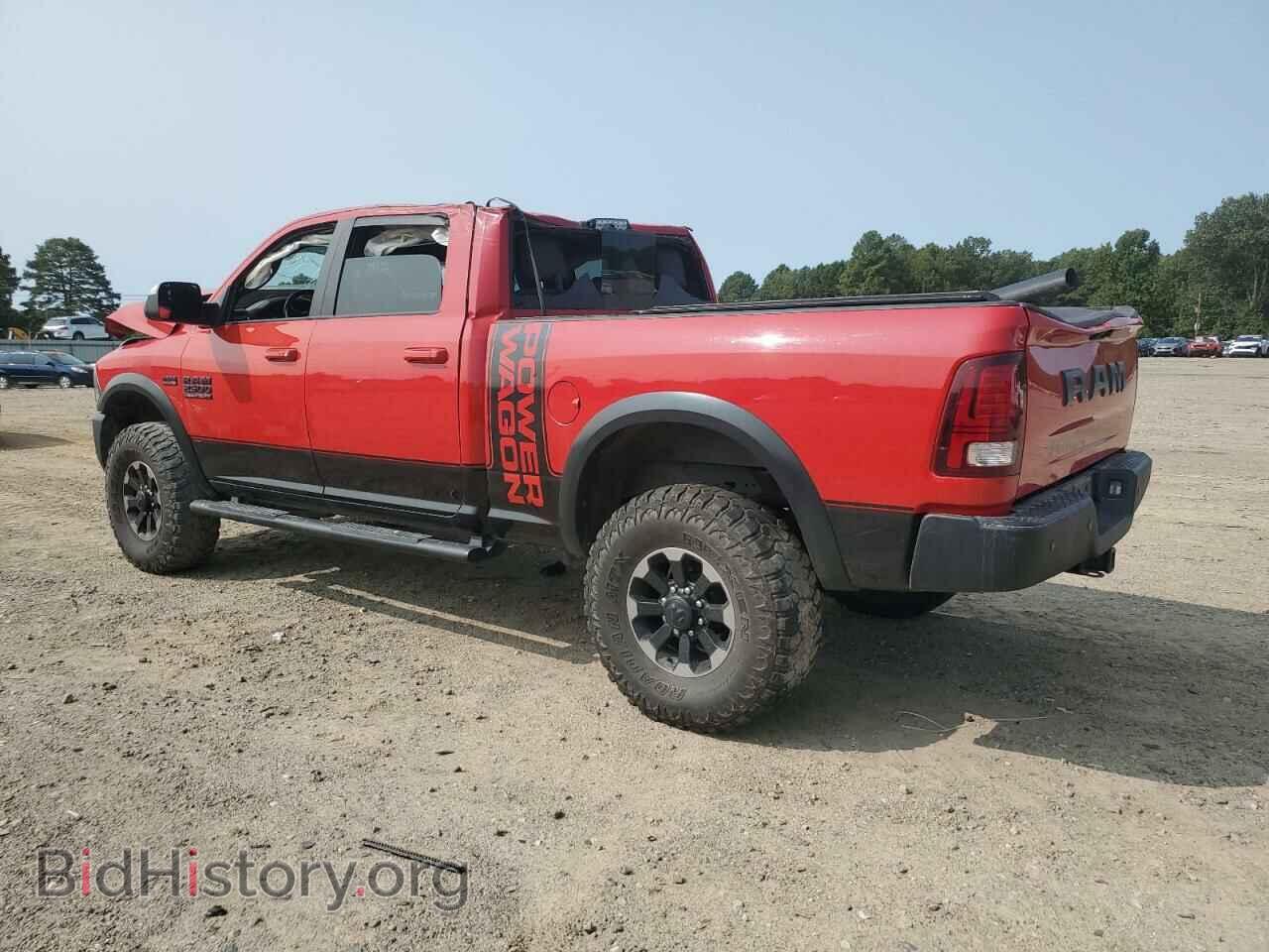 2018 RAM 2500 - VIN: 3C6TR5EJ2JG273205 - Photo 2