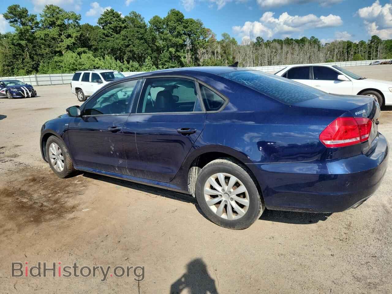 2015 VOLKSWAGEN PASSAT - VIN: 1VWAT7A37FC010221 - Фото 2