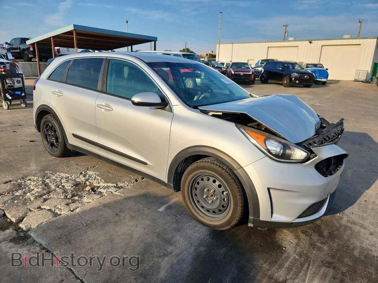 2018 KIA NIRO - VIN: KNDCB3LC4J5123528 - Photo 4