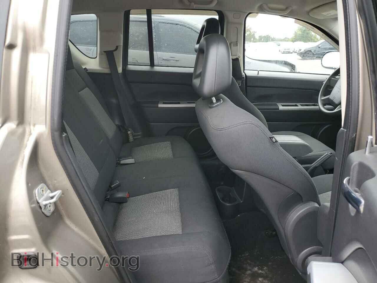 2008 JEEP COMPASS - VIN: 1J8FT47098D540488 - Photo 10