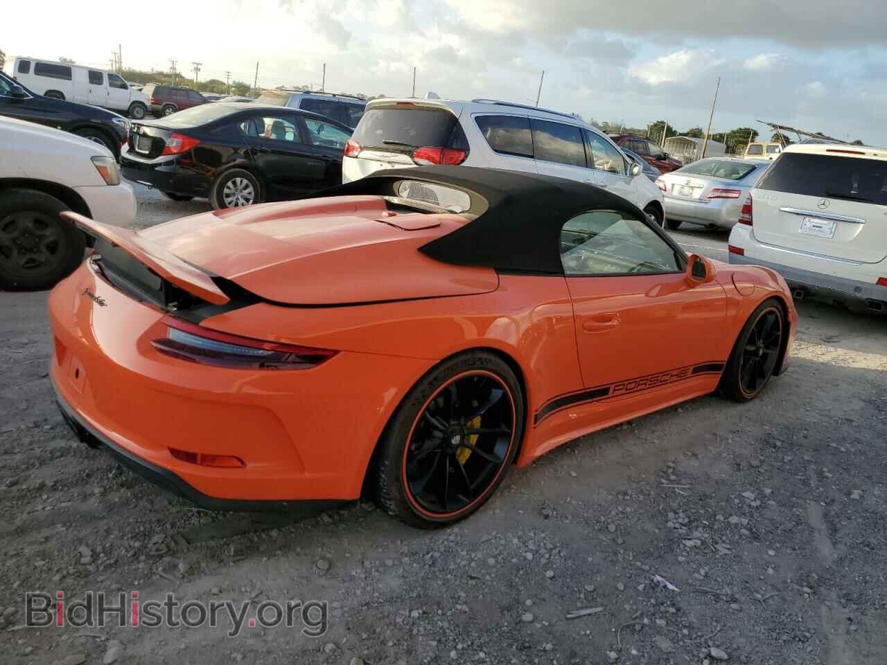 2019 PORSCHE 911 - VIN: WP0CF2A91KS172534 - Фото 3